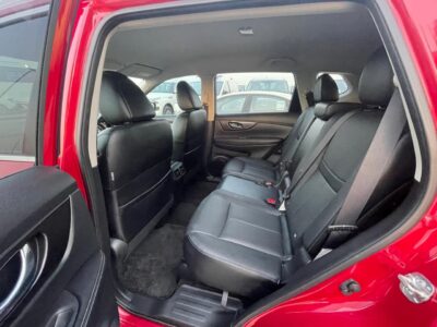 2020 Nissan X-Trail ST-L Auto 2.0-liter 4 Cylinder Petrol Engine Red Black SUV