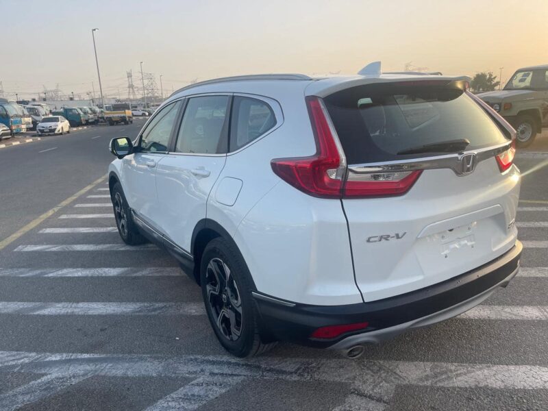 2019 Honda CR-V VTi-S 1.5L Turbocharged 4-cylinder Petrol Engine White Grey SUV