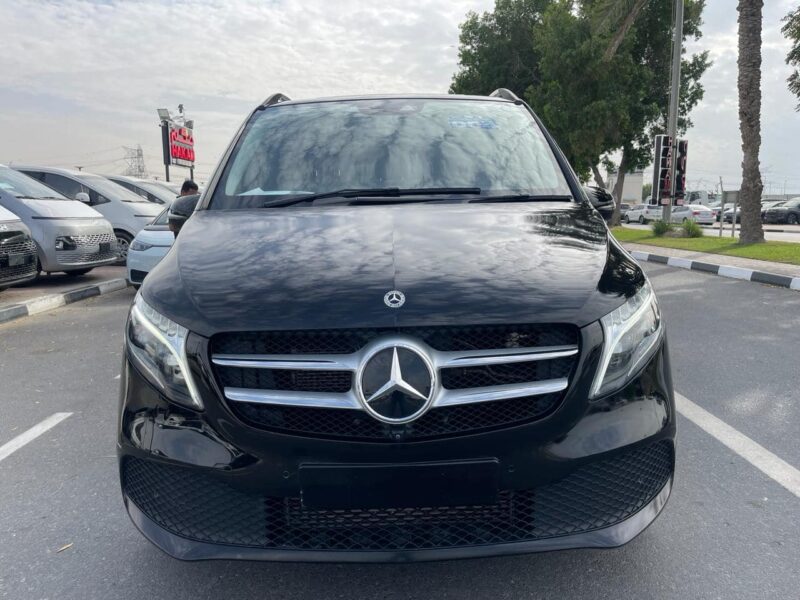 2019 Mercedes-Benz V250d 2.1 L 4 Cylinders Diesel Avantgarde Black Luxury Van