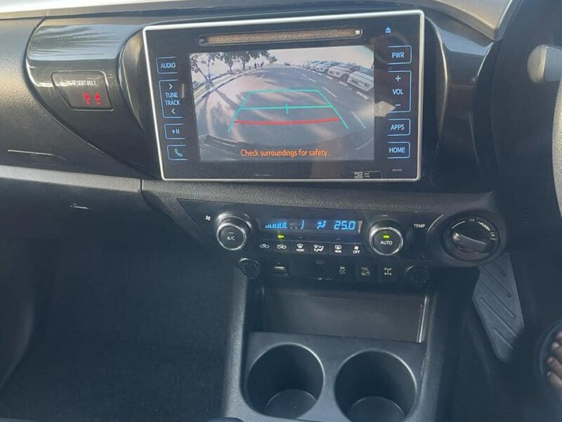 2017 Toyota Hilux SR5 Dual Cab 2.8 4 Cylinders Diesel Engine Grey Black Pickup 4WD