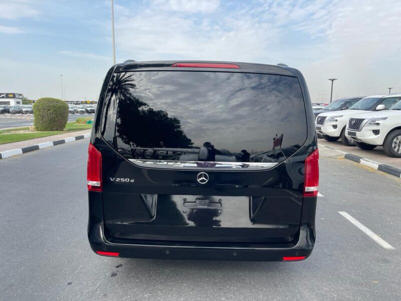 2019 Mercedes-Benz V250d 2.1 L 4 Cylinders Diesel Avantgarde Black Luxury Van