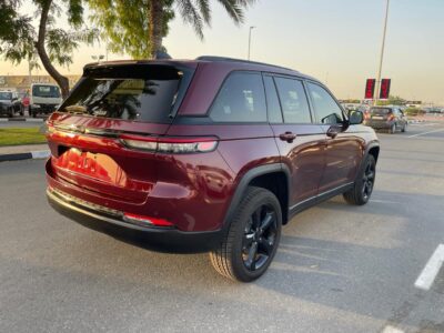 2023 Jeep Grand Cherokee Limited 4x4 3.6L Pentastar V6 Petrol Red Black SUV
