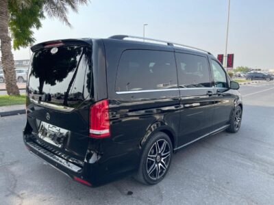 2018 Mercedes-Benz V250d 2.1 L 4 Cylinders Diesel Avantgarde Black Luxury Van