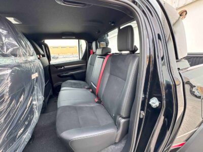 2026 Toyota Hilux Double Cabin GR-Sport 4.0L V6 Petrol Engine Black Pickup Truck