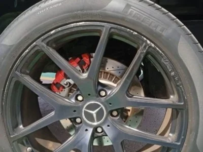 2015 Mercedes-Benz G 63 AMG 5.5-liter V8 Biturbo Engine Black Tan SUV GCC Specs