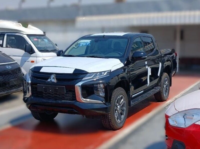 2023 Mitsubishi L200 2.4L 4 Cylinders Diesel Engine AT 4x4 Double Cab Black Pickup Truck