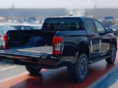 2023 Mitsubishi L200 2.4L 4 Cylinders Diesel Engine AT 4x4 Double Cab Black Pickup Truck