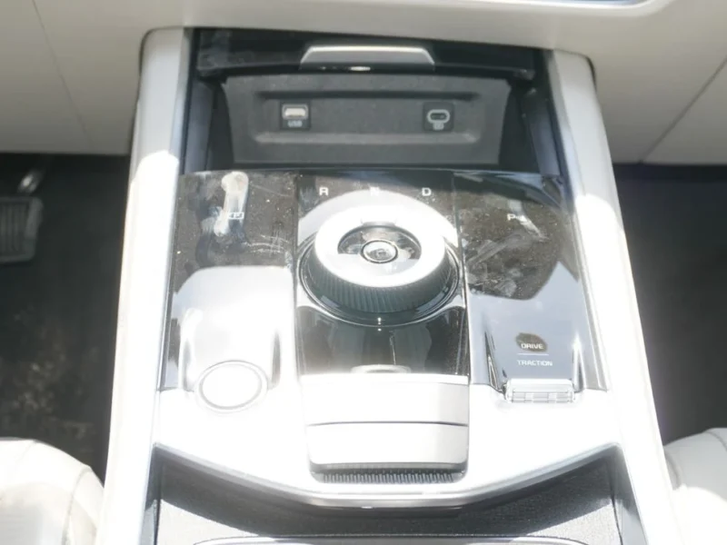 2025 Kia Sportage 2.0L Turbo 4 Cylinders Petrol Engine Grey Beige SUV Automatic