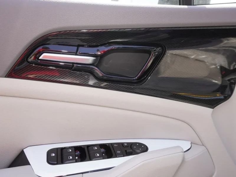 2025 Kia Sportage 2.0L Turbo 4 Cylinders Petrol Engine Grey Beige SUV Automatic