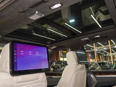 2025 Cadillac Escalade 6.2 Litres V8 Petrol Engine Black Beige SUV Automatic GCC Specs