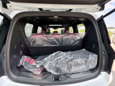 2026 Nissan Patrol LE Platinum City 3.5-liter V6 Twin-Turbocharged Petrol White Red SUV