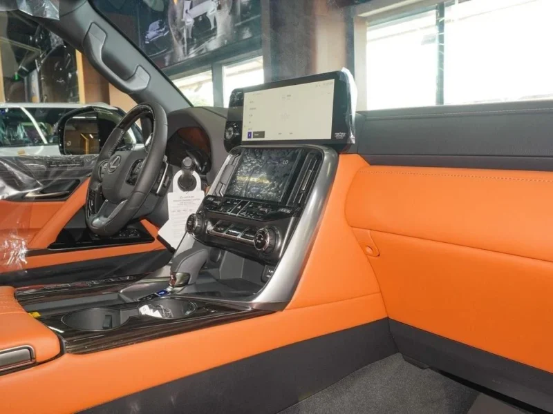 2025 Lexus LX 700h 3.5 Litres V6 Hybrid Engine Green Orange SUV Automatic GCC Specs