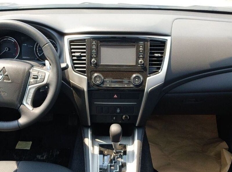 2023 Mitsubishi L200 2.4L 4 Cylinders Diesel Engine AT 4x4 Double Cab Black Pickup Truck