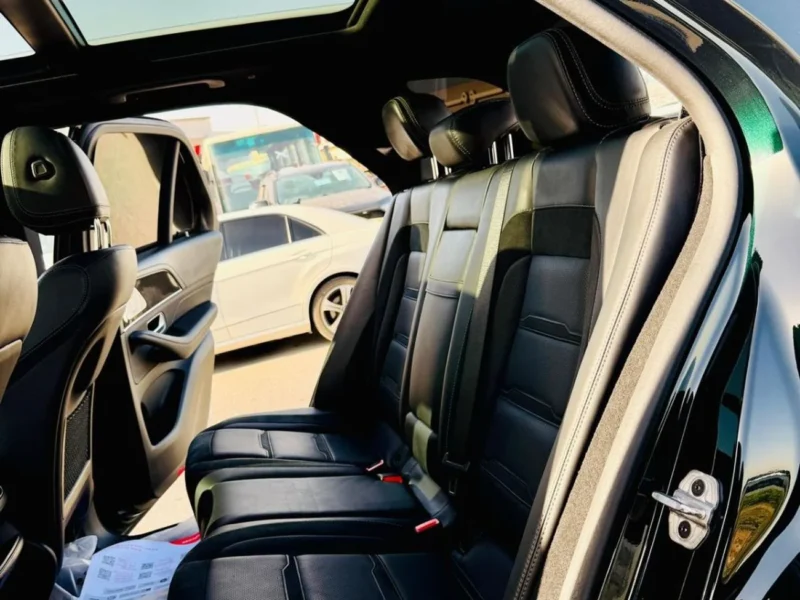 2024 Mercedes-Benz GLE 53 Std 3.0 Litres 6 Cylinders Petrol Engine Green Black SUV