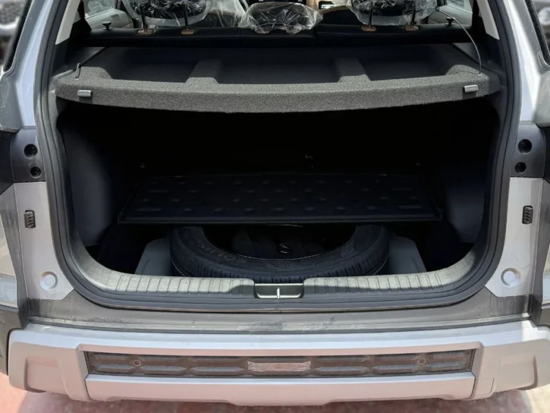 2026 Hyundai Creta 1.5-liter 4-cylinder Petrol Engine Grey Beige SUV FWD GCC