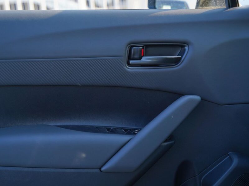 2025 Toyota Frontlander 2.0L 4-Cylinder Hybrid Engine White Black SUV GCC Specs