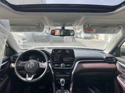 2026 Toyota Urban Cruiser 1.5-liter four-cylinder Petrol Engine White Brown SUV GCC