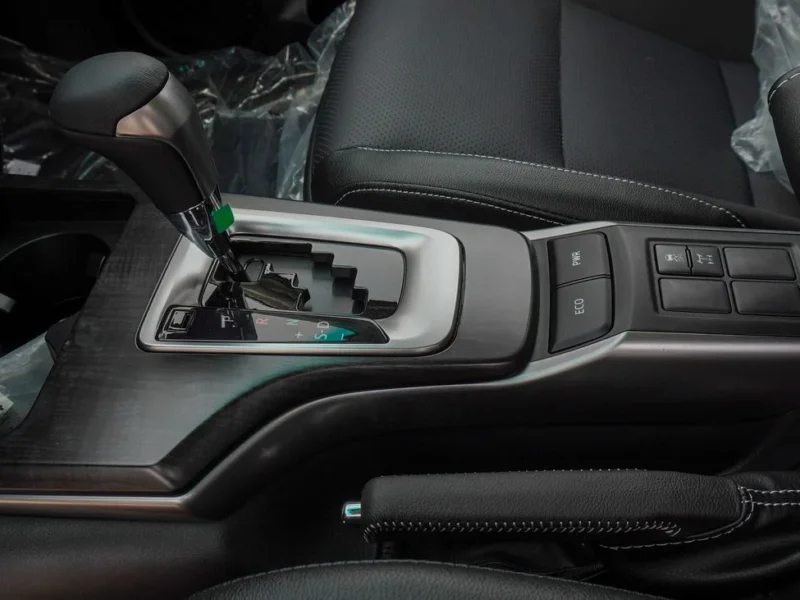 2025 Toyota Fortuner SR5 4.0-liter V6 Petrol Engine Black SUV Automatic GCC Specs