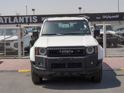 2025 Toyota Prado 2.8 Litres 4 Cylinders Diesel Engine White Black SUV GCC Specs