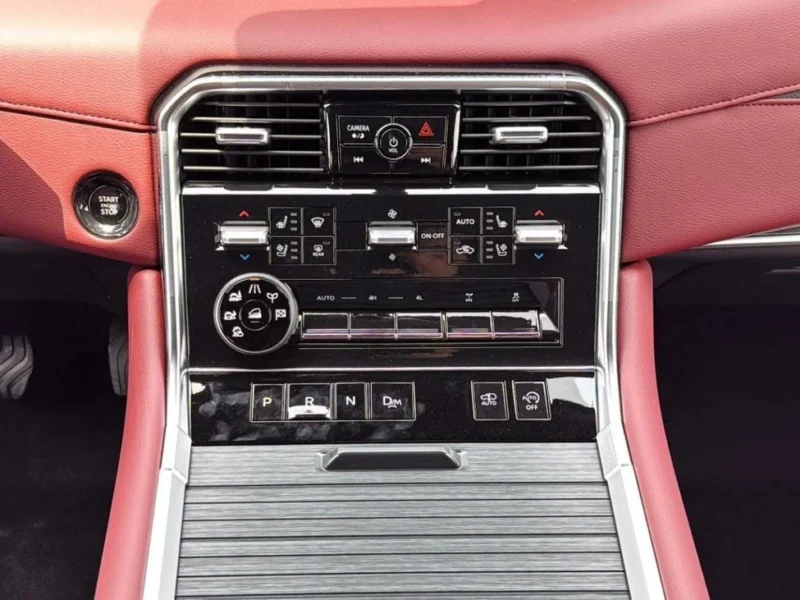 2025 Nissan Patrol LE Platinum City 3.5-liter twin-turbo V6 Engine White Red SUV GCC Specs