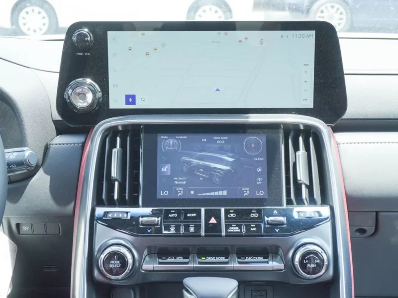 2025 Lexus LX 600 3.5 Litres V6 Petrol Engine White Burgundy SUV GCC Specs