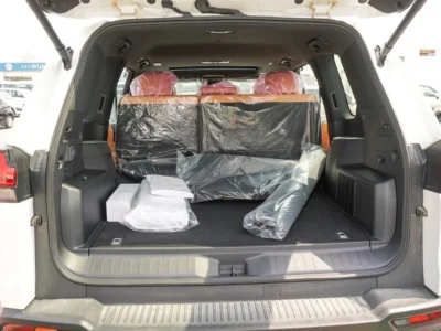 2025 Lexus LX 700h 3.5 Litres V6 Hybrid Engine White Tan SUV GCC Specs Automatic