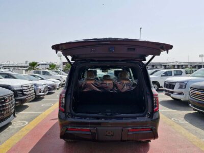 2026 Nissan Patrol LE Platinum City 3.5L V6 Twin-Turbocharged Petrol Engine Black Tan SUV