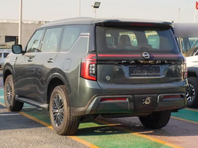 2025 Nissan Patrol Platinum 3.5 Litres Twin-Turbo V6 Petrol Engine Green Tan SUV