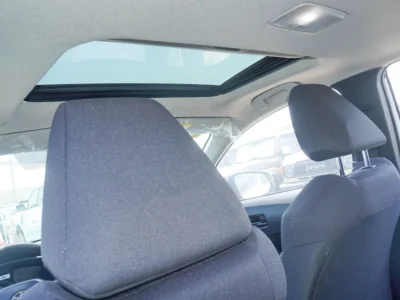 2025 Toyota Corolla Cross HEV 1.8-liter 4-cylinder Hybrid Engine White Black SUV GCC