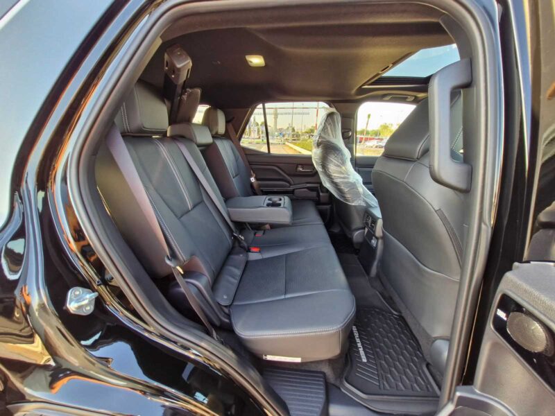 2026 Toyota 4Runner Limited 2.4L turbocharged i-FORCE 4-cylinder Engine Black SUV