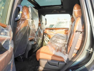 2025 Nissan Patrol Platinum 3.5 Litres Twin-Turbo V6 Petrol Engine Green Tan SUV