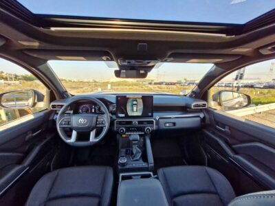 2026 Toyota 4Runner Limited 2.4L turbocharged i-FORCE 4-cylinder Engine Black SUV