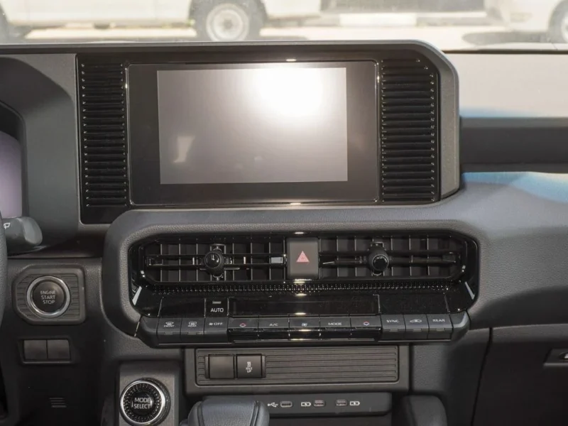 2025 Toyota Prado 2.8 Litres 4 Cylinders Diesel Engine White Black SUV GCC Specs