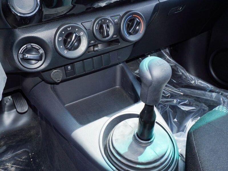 2025 Toyota Hilux GLX 2.4L 4 Cylinders DIESEL Engine White Black Pickup Truck GCC Specs