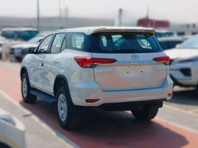 2025 Toyota Fortuner 2.7 Liters 4 Cylinders Diesel Engine White Tan SUV GCC Specs