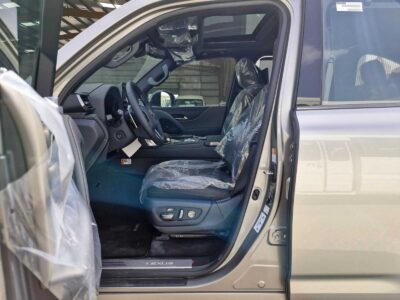 2026 Lexus LX700h Overtrail 3.5L V6 Twin Turbo Petrol Hybrid Silver Black SUV GCC