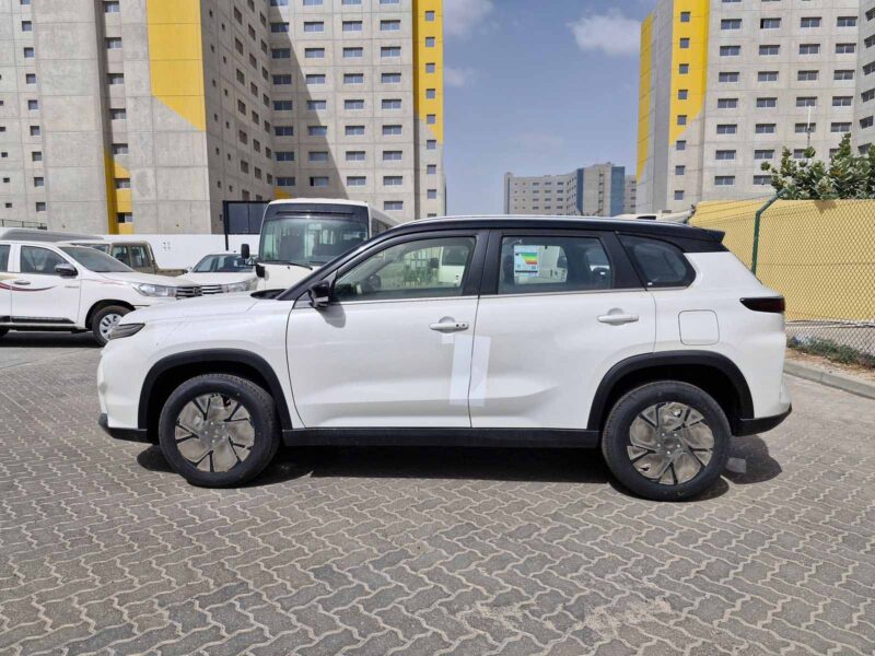 2026 Toyota Urban Cruiser 1.5-liter four-cylinder Petrol Engine White Brown SUV GCC