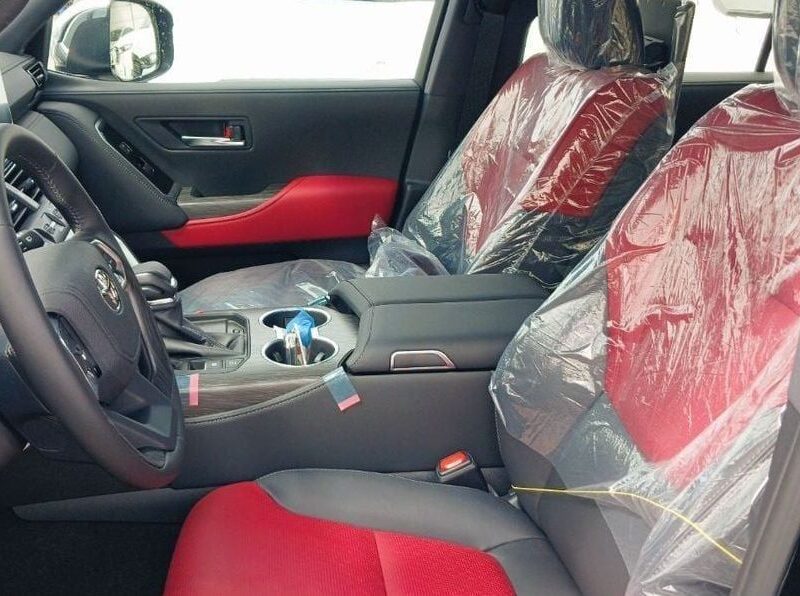 2024 Toyota Land Cruiser 300 VXR 3.5-liter twin-turbo V6 Engine Black Red SUV GCC Specs