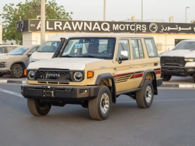 2025 Toyota Land Cruiser 70 4.0L 6 Cylinder Petrol Engine Beige Tan SUV GCC