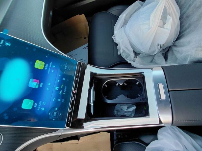 2025 Mercedes-Benz C 200 MERCEDES C200L 1.5L 4 Cylinders Engine White Black Sedan