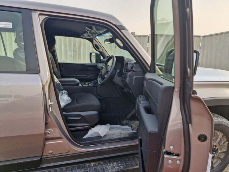 2025 Toyota Land Cruiser Prado RHD AR-TX 2.8L 4-cylinder Turbo Diesel Bronze Black SUV