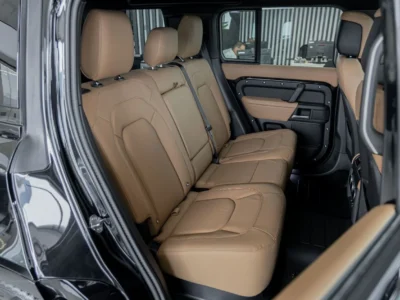 2026 LAND ROVER DEFENDER 110 X-DYNAMIC HSE P400 3.0L 6 Cylinders Petrol Engine Black Tan SUV