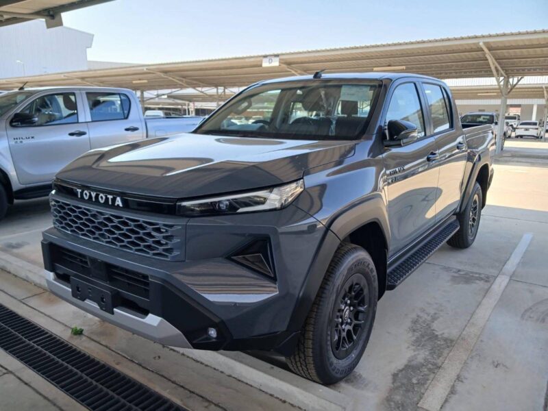 2026 Toyota Hilux Double Cab Travo-4TREX 2.8L 1GD-FTV 4-Cylinder Diesel Grey Pickup