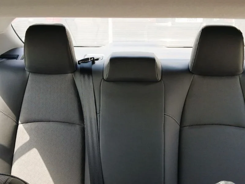 2025 Toyota Corolla 1.8 Litres 4 Cylinders Hybrid Engine White Black Sedan FWD Automatic