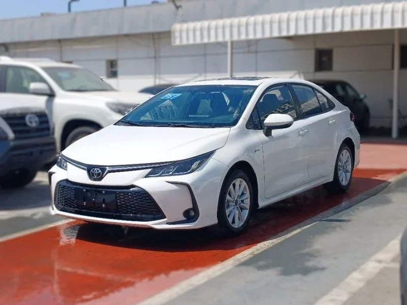 2025 Toyota Corolla 1.8 Litres 4 Cylinders Hybrid Engine White Black Sedan FWD Automatic
