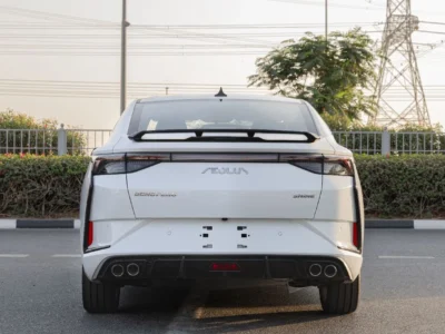 2025 DONGFENG SHINE E3 1.5 Litres 4 Cylinders Petrol Engine White Black SUV GCC Specs