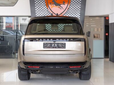 2024 Land Rover Range Rover HSE P530 4.4 Litres 8 Cylinders Petrol Engine Gold Brown SUV GCC