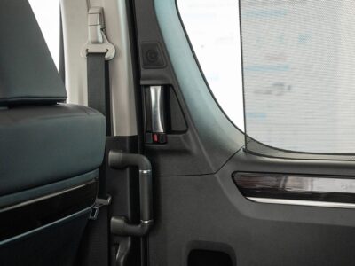 2026 Toyota Majesty Grande 2.8L Inline 4-cylinder Diesel Engine Black Beige MPV