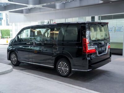 2026 Toyota Majesty Grande 2.8L Inline 4-cylinder Diesel Engine Black Beige MPV