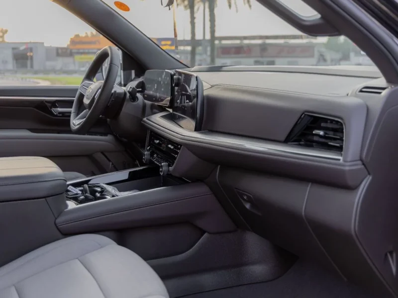 2026 Chevrolet Tahoe 2WD LS V8 Engine 5.3 Litres SUV RWD GCC Specs Black Beige SUV